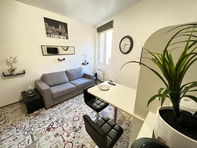 Studio 2 pièces 20 m²