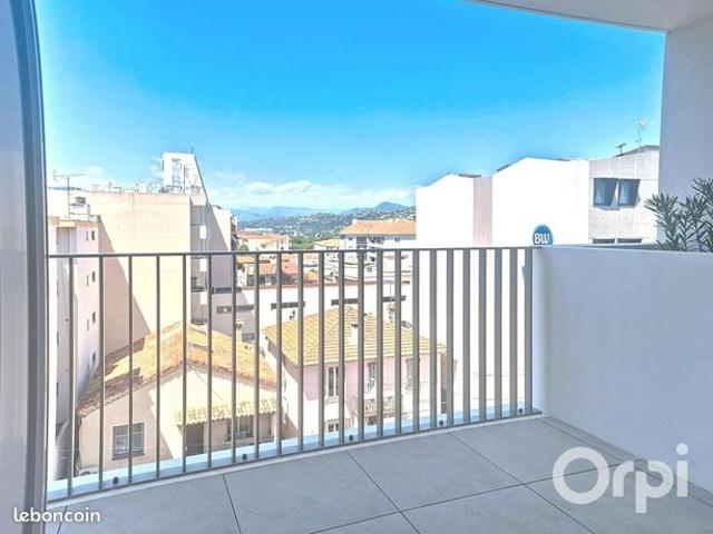 Studio 2 pièces 22 m²