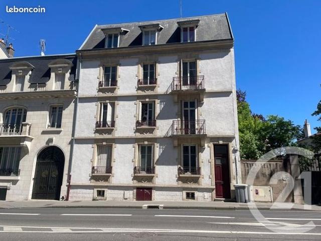 Studio 2 pièces 24 m²