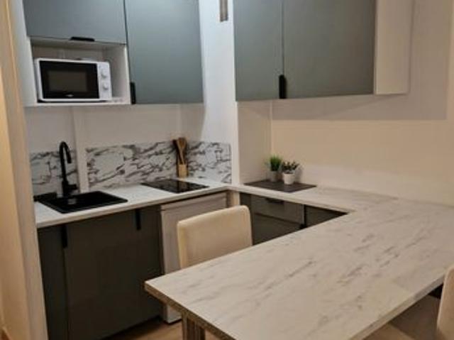 Studio 2 pièces 25 m²