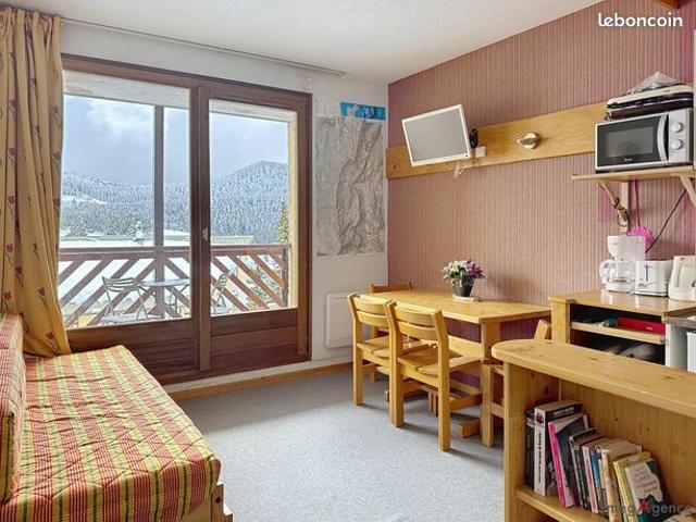 Studio 2 pièces 25 m²