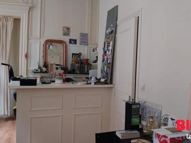 Studio 2 pièces 25 m²