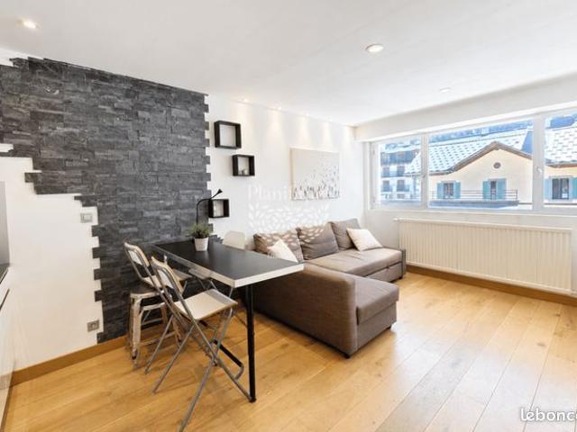 Studio 2 pièces 27 m²