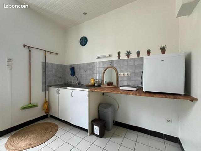Studio 2 pièces 27 m²