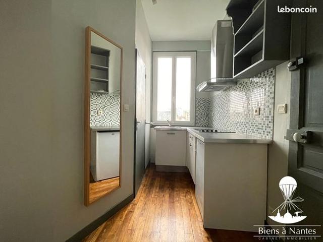 Studio 2 pièces 27 m²