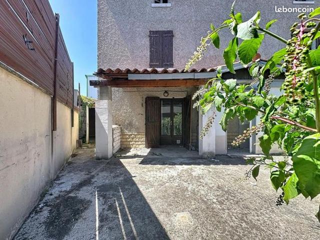 Studio 2 pièces 28 m²