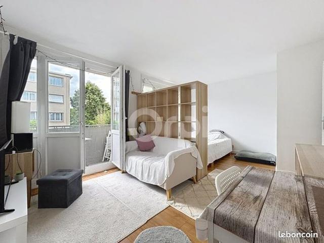 Studio 2 pièces 28 m²