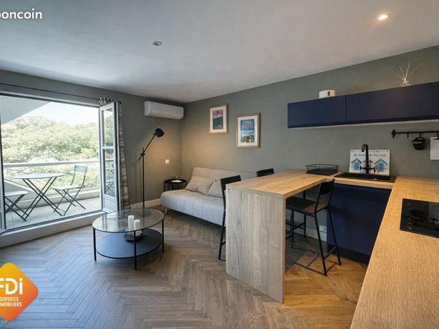 Studio 2 pièces 30 m²