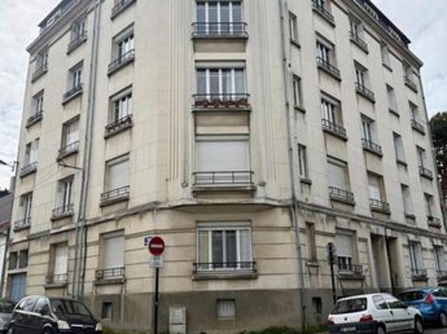 Studio 2 pièces 30 m²