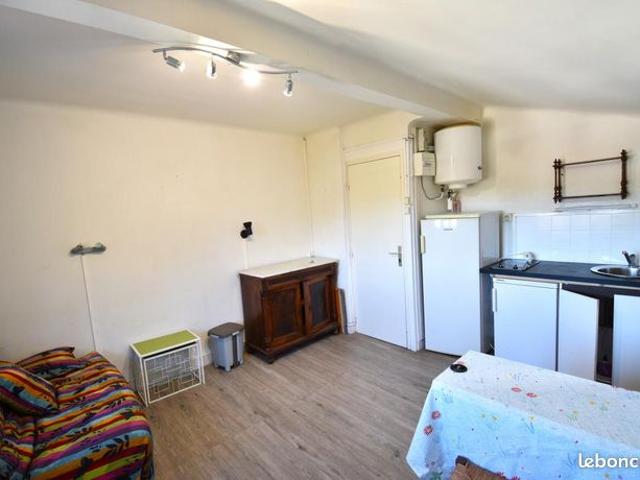 Studio 2 pièces 33 m²
