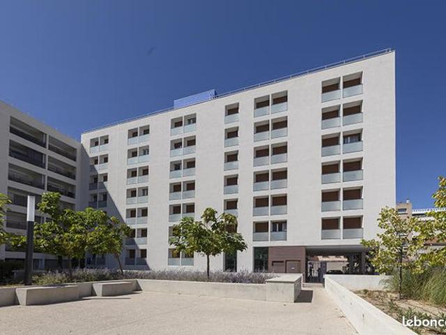 Studio 2 pièces 33 m²