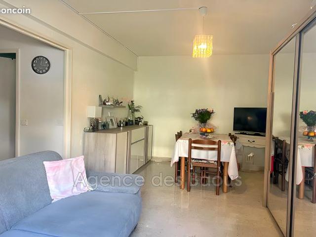 Studio 2 pièces 34 m²
