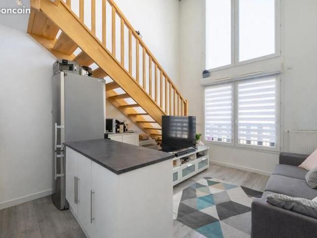 Studio 1 pièce 34 m²