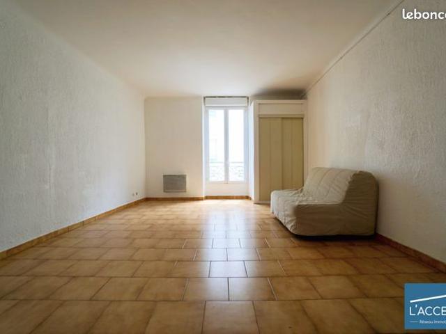 Studio 1 pièce 36 m²