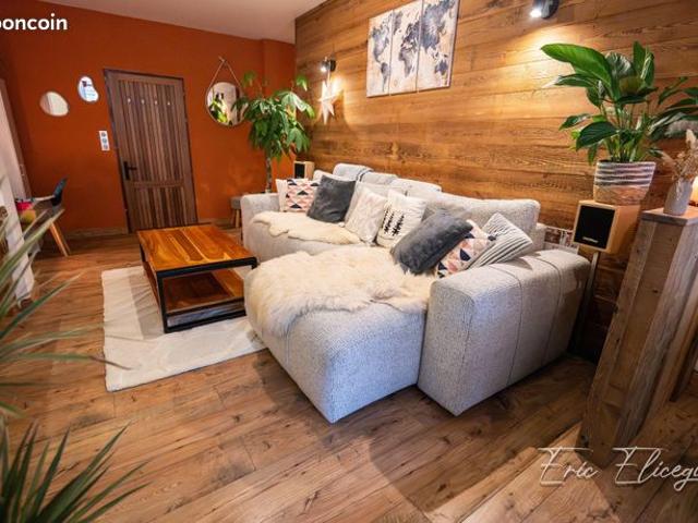 Studio 2 pièces 39 m²