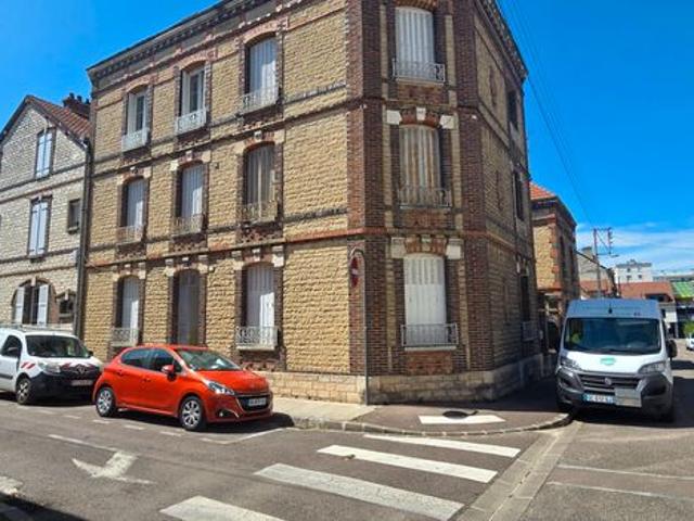 Studio 2 pièces 43 m²