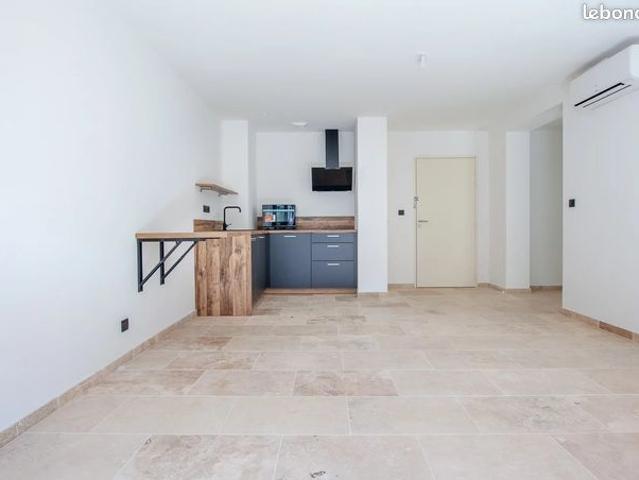 Studio 2 pièces 48 m²