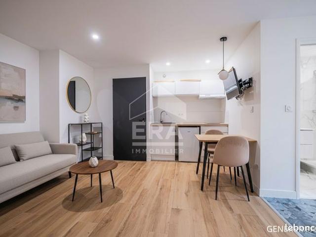Studio 2 pièces 50 m²