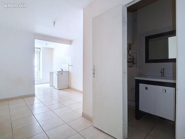 Studio 2 pièces 53 m²