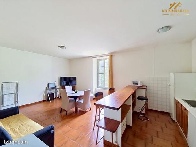 Studio 2 pièces 56 m²
