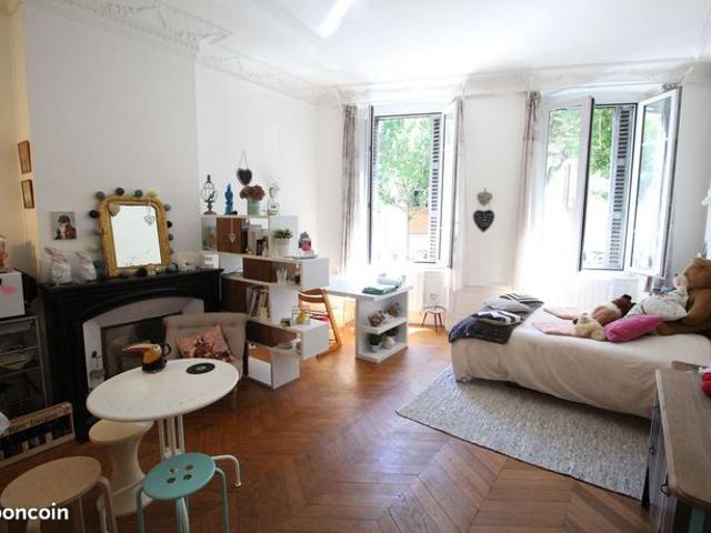 Studio 2 pièces 56 m²