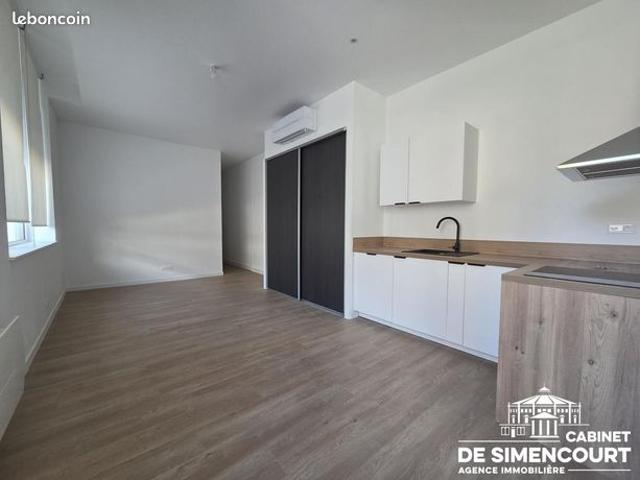 Studio 2 pièces 57 m²