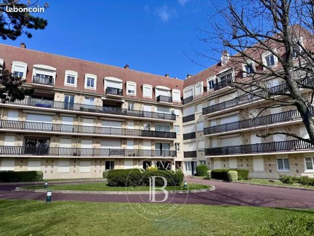 Studio 2 pièces 62 m²