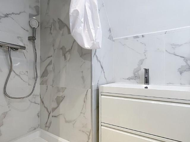 Studio 30.31m2, VELAUX