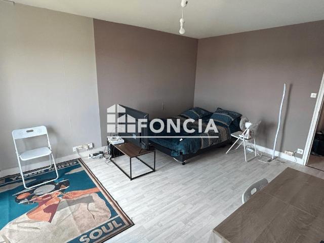 Studio 30 m²