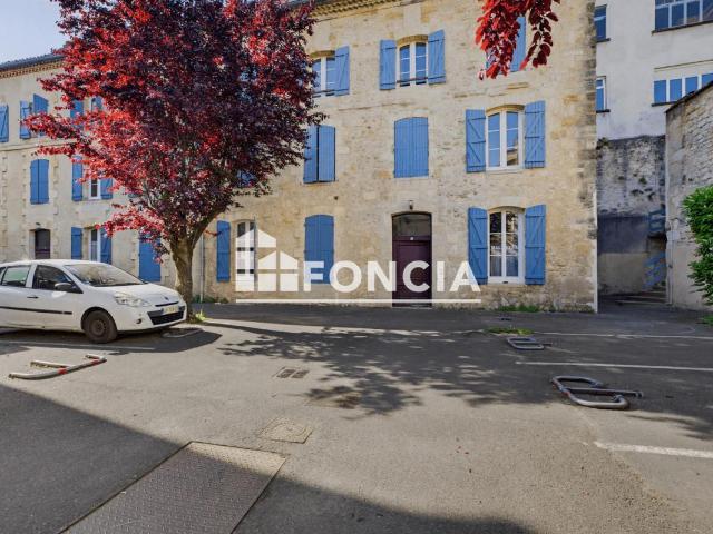 Studio 30 m²