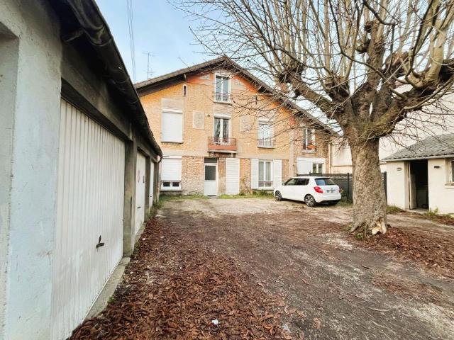 Studio 30 m²