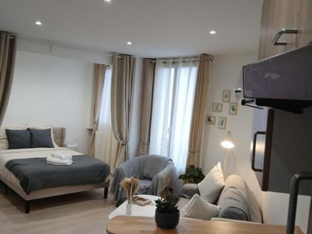 Studio 30 m²