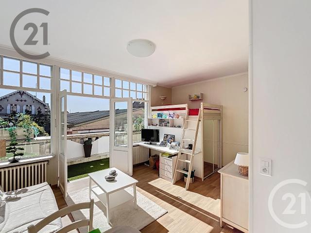Studio 30 m²