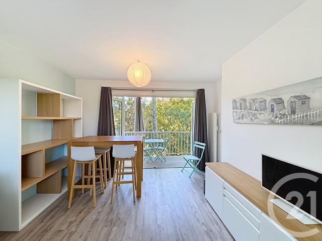Studio 30 m²