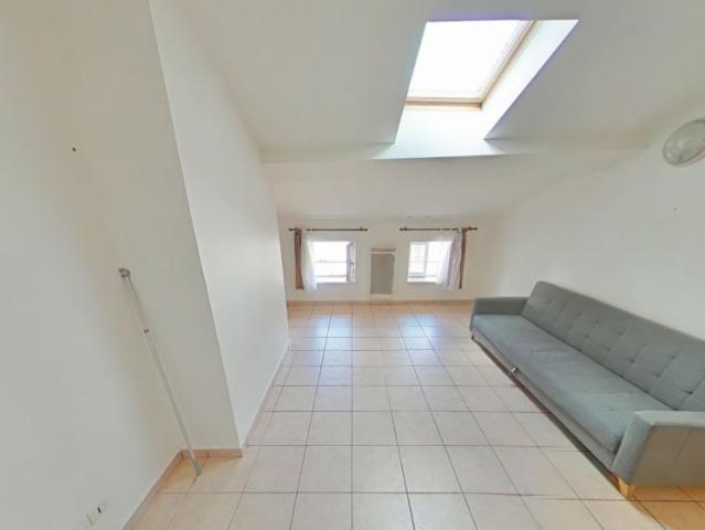 Studio 30 m²
