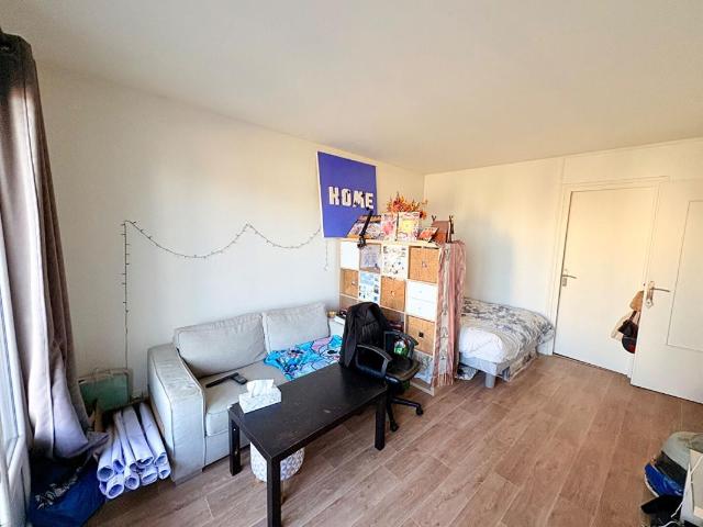 Studio 30 m²