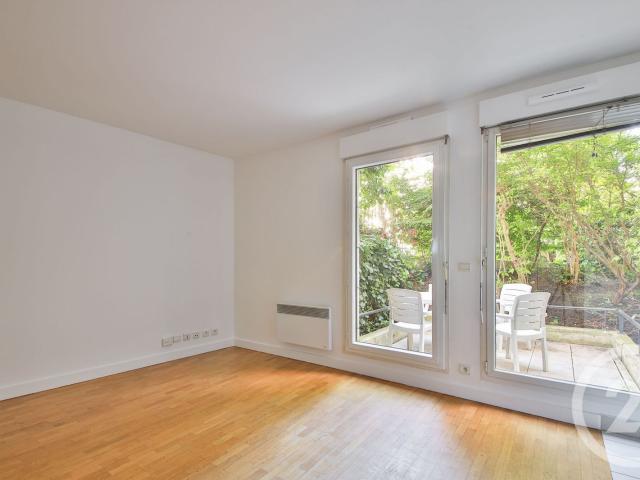 Studio 30 m²