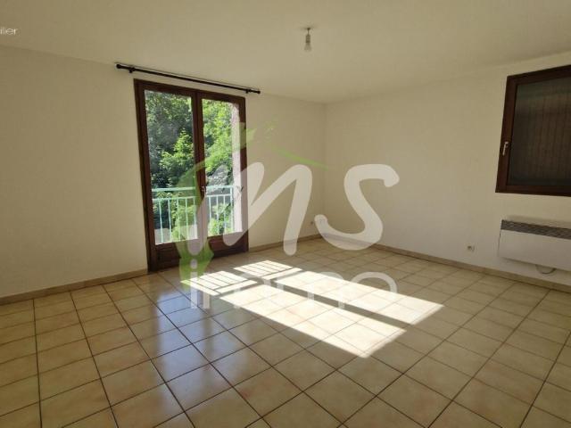 Studio 30 m²
