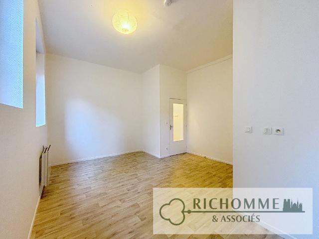 Studio 30 m²