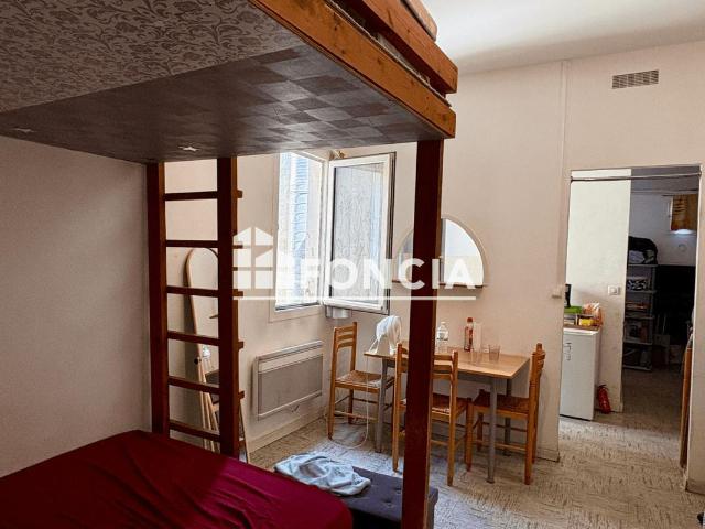 Studio 30 m²