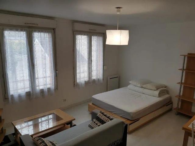 Studio 30m², meublé et rénové secteur Saint Anne