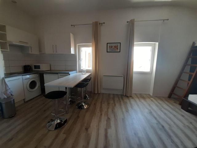 Studio 30m² meublé Hypercentre historique Lavaur