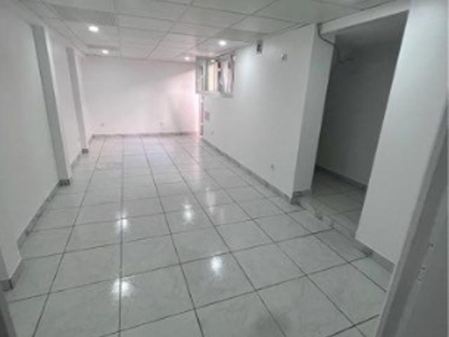 Studio / 30m² / Porte de Montreuil Ligne 9