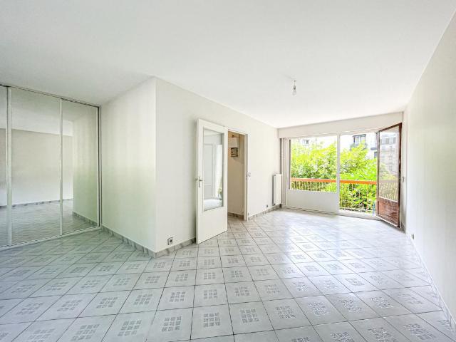 Studio 32 m²