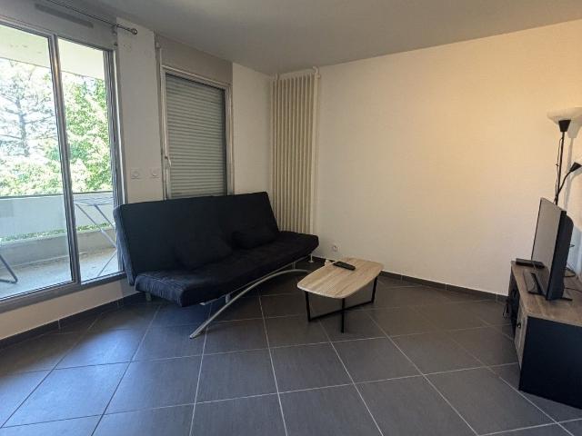 Studio 32 m²