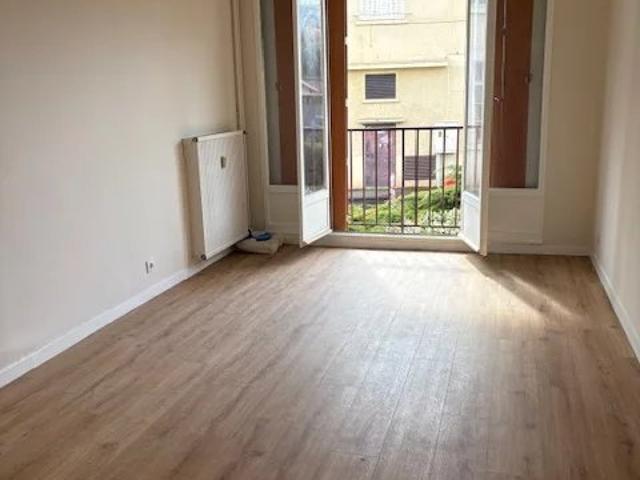 STUDIO 32M2