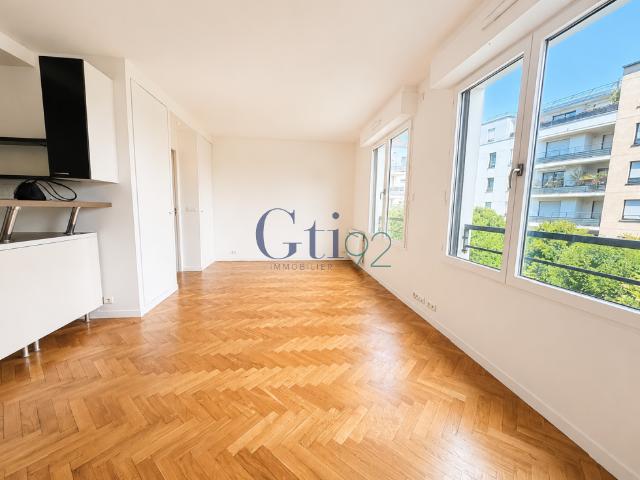 Studio 33.14 m² 1 pièce Issy Les Moulineaux 92130