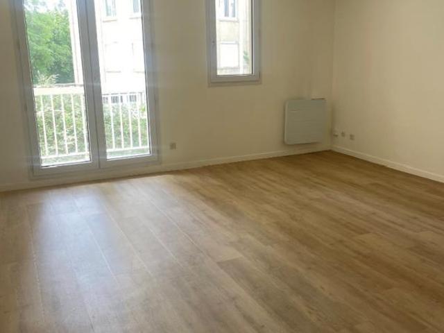 Studio 33 m²