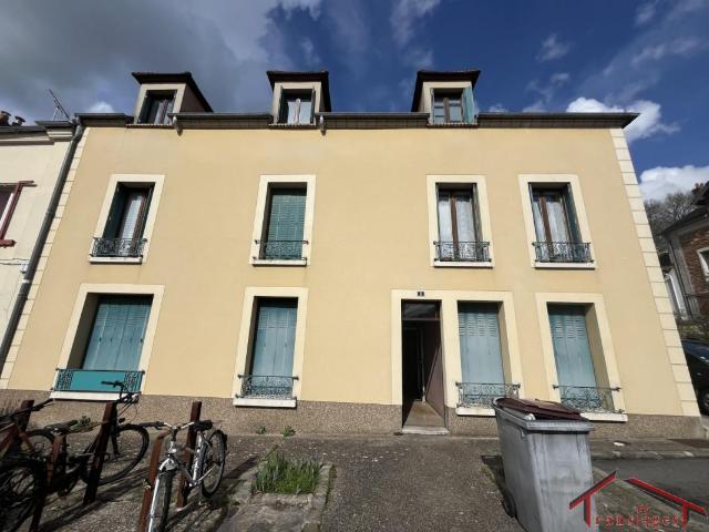 Studio 27 m²