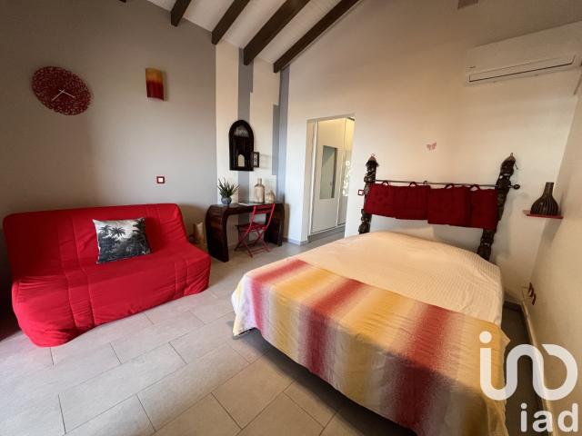 Studio 33 m²